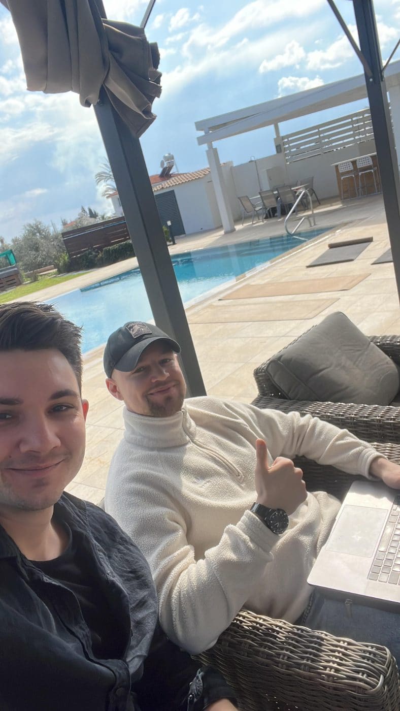 Arbeiten am Pool